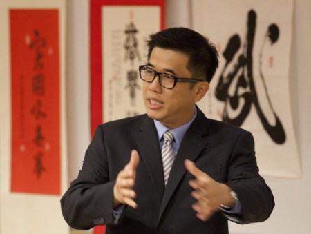 master-william-kwok-explaining-martial-arts-education-at-hong-kong-baptist-university